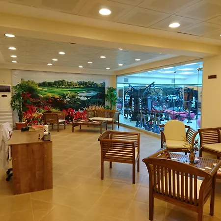 Zarha Mountain Hotel 4*